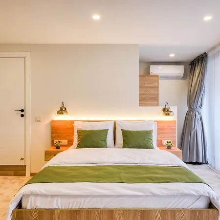 Elephant In The Ξενοδοχείο 3*