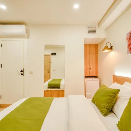 Ξενοδοχείο Elephant In The